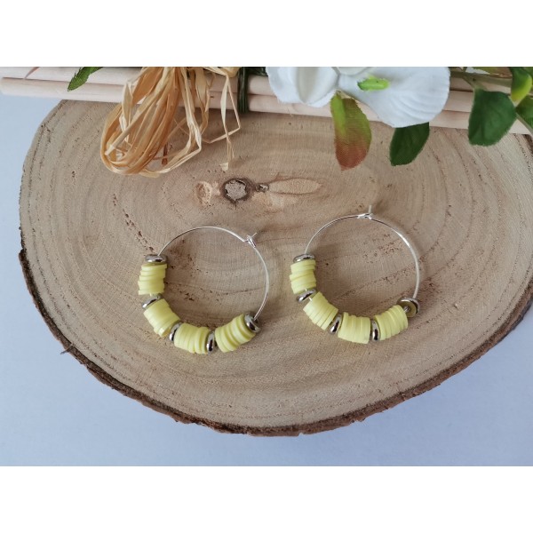 Kit boucles d'oreilles créoles et perles Heishi jaunes - Photo n°1