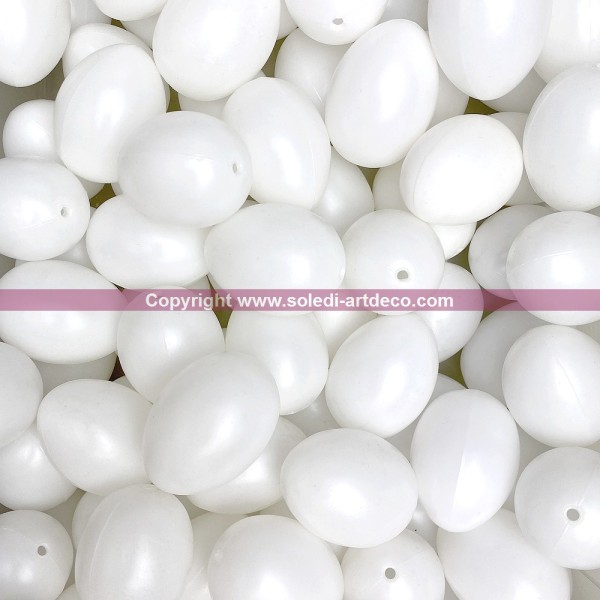 Lot 50 petits Oeufs de Pâques, Plastique blanc, Hauteur 4,5 cm, à décorer, avec trou de suspension, - Photo n°2