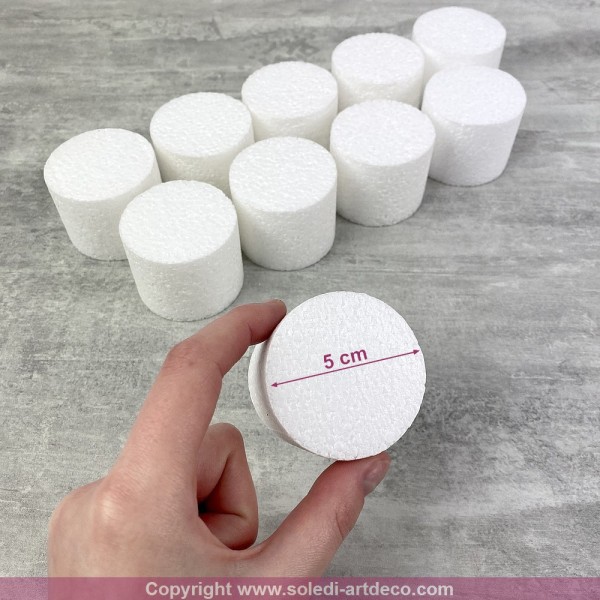 Lot de 10 petits cylindres en polystyrène, haut. 4 cm, diam. 5 cm, Dummies en Styropor blanc, à déco - Photo n°2