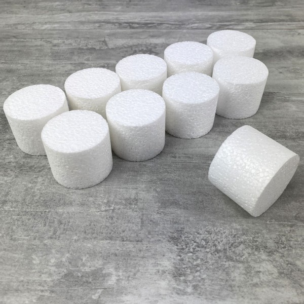 Lot de 10 petits cylindres en polystyrène, haut. 4 cm, diam. 5 cm, Dummies en Styropor blanc, à déco - Photo n°4