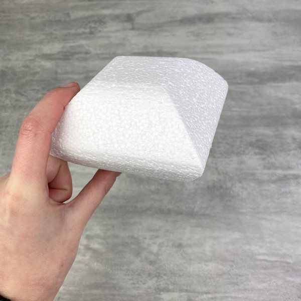 Petit Socle Coussin en polystyrène blanc, Largeur 10 cm x Epais. 7cm, 28 kg/ m3, dummy pour centre d - Photo n°4