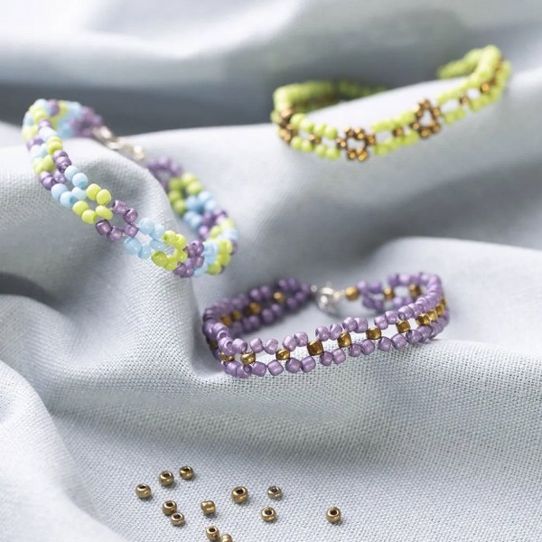 Assortiment de perles de rocaille - Pastels - 3 mm - 12 x 17 g - Photo n°2
