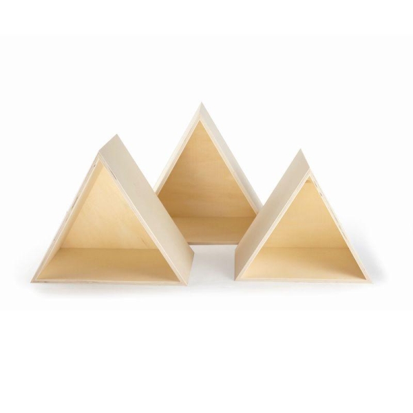 Trois étagères triangles en bois - Photo n°1