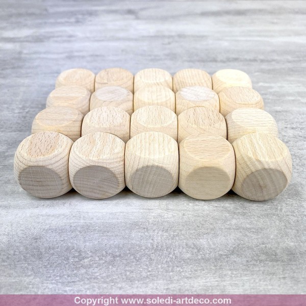 Lot de 20 Cubes en bois de hêtre, 2,5 cm, non traité, blanchi, dés de 25 mm à customiser - Photo n°2