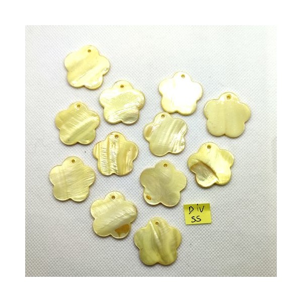 12 Pendentifs en nacre jaune clair - 28mm - 6 - Photo n°1