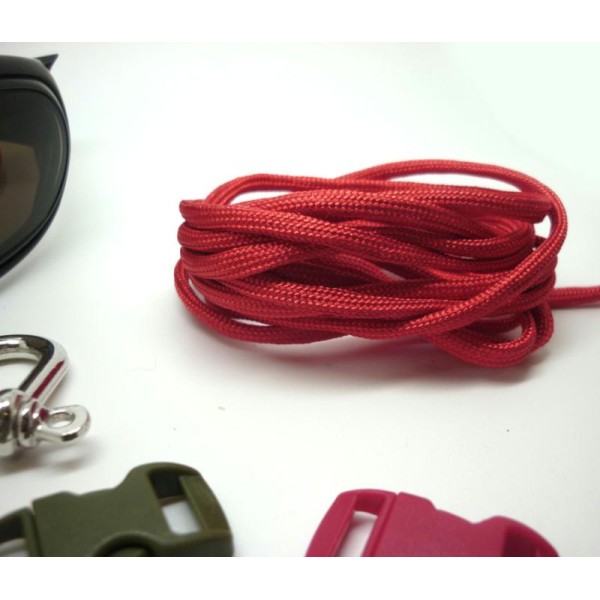 Paracorde 550 en 4 mm rouge - bracelet survie, équipement camping randonnée - Au mètre - Photo n°1