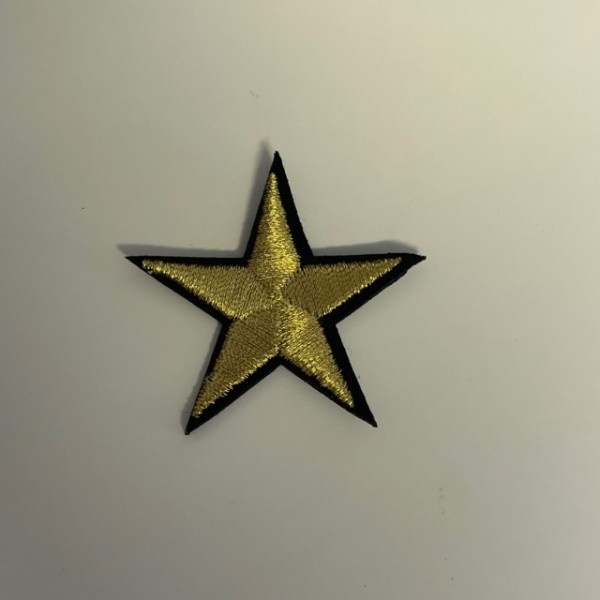 Un écusson thermocollant étoile noir et doré 4.5 cm - Photo n°1