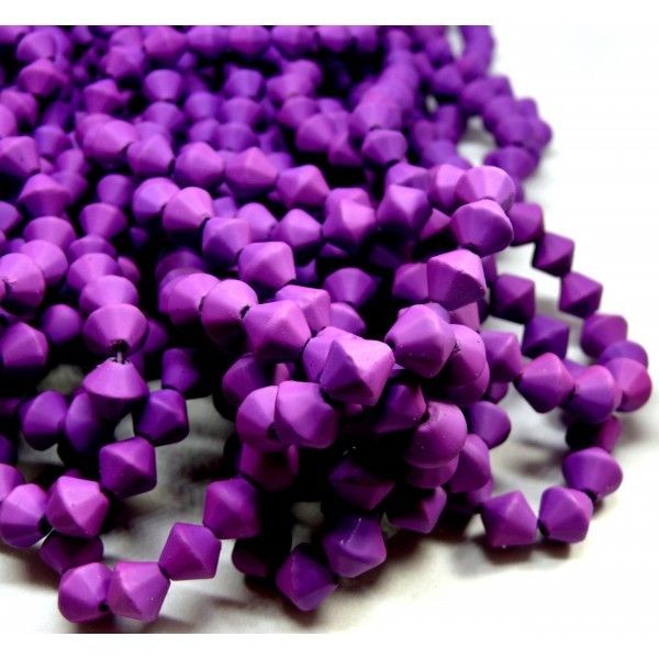 HQ006 Lot 1 fil d'environ 90 perles - Bicône 8 par 9 mm - Acrylique aspect Caoutchouc - Violet Flash - Photo n°1
