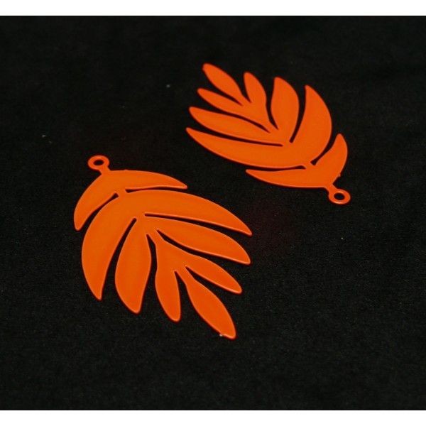 AE117017 Lot de 2 Estampes - pendentif filigrane Feuille 24 par 40mm - laiton coloris Orange Fluo - Photo n°1