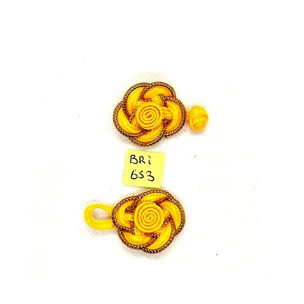1 Bouton brandebourg en passementerie - fleur jaune et doré - 5,5cm - BRI653 - Photo n°2