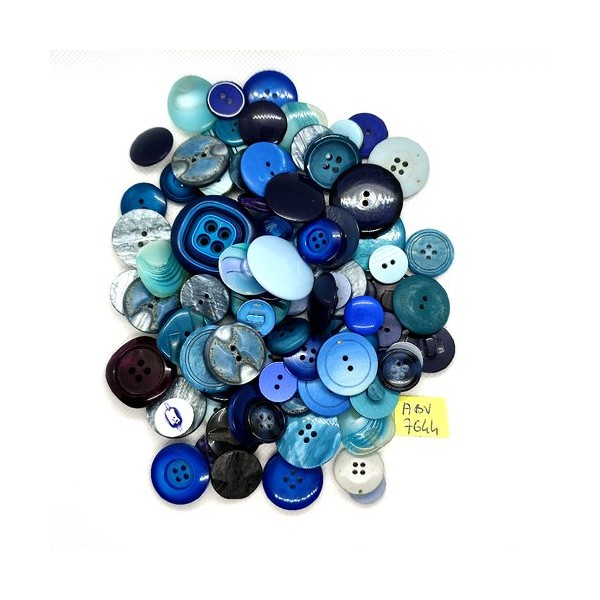 1 Lot de 94 boutons en résine ton bleu - taille diverse - ABV7644 - Photo n°1