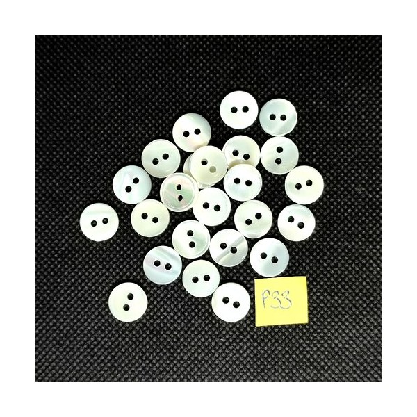25 Boutons en nacre blanc cassé - 11mm - P33 - Photo n°1