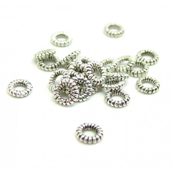 PS110229113 PAX 200 Perles intercalaires Rondelles à stries 4 par 1mm métal couleur Argent Platine - Photo n°1