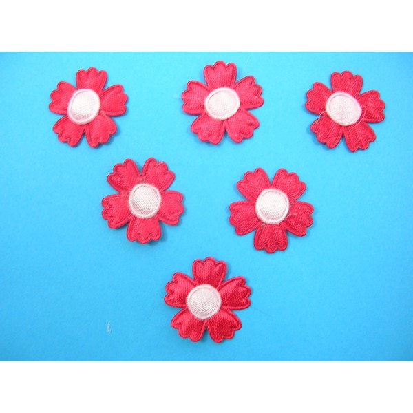 LOT 6 APPLIQUES TISSUS  : fleur rouge/rose 2cm (02) - Photo n°1