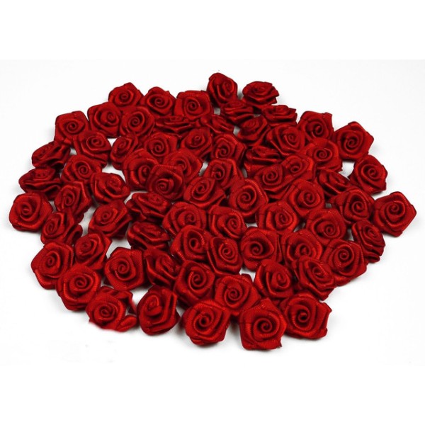 Sachet de 20 petites rose en satin 15 mm rouge 250 - Photo n°1