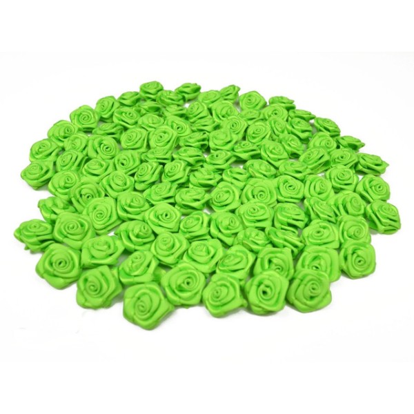 Sachet de 20 petites rose en satin 15 mm vert flash 556 - Photo n°1