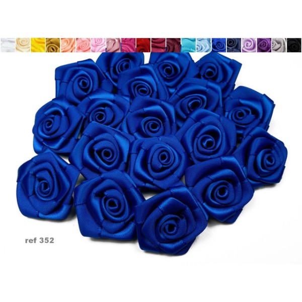 Sachet de 10 roses satin de 3 cm de diametre bleu roi 352 - Photo n°1