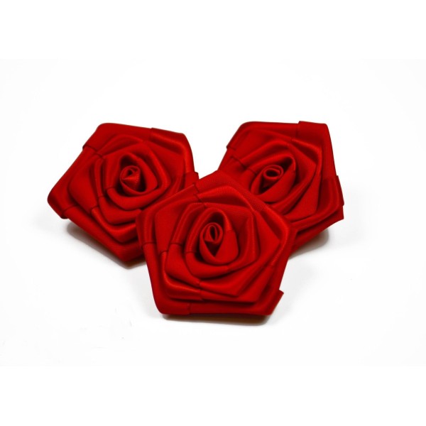 Sachet de 3 roses satin de 6 cm de diametre rouge 250 - Photo n°1