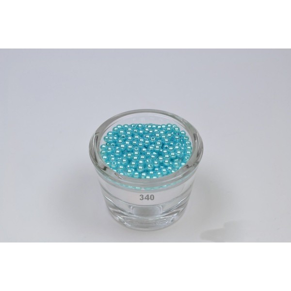 Sachet de 200 petites perles en plastique 4 mm de diametre turquoise clair 340 - Photo n°1