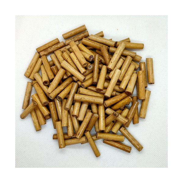 116 Perles tubes en bois marron clair - ± 7x26mm - Photo n°1