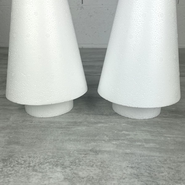 Lot de 2 Cônes en polystyrène à pied, h. 30 cm avec supports, base 7,5 cm, sapins à décorer - Photo n°4