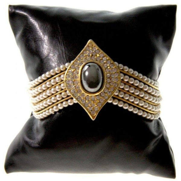 Porte bijoux coussin montre et bracelet en simili cuir 8 x 8 cm Noir - Photo n°1