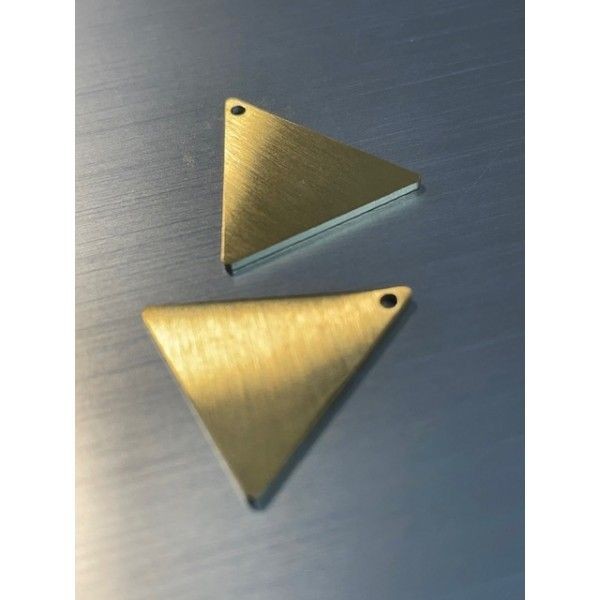 HO13304B PAX 2 Pendentifs Triangle 12 mm Acier Inoxydable 304 finition Doré Placage Ionique - Photo n°1
