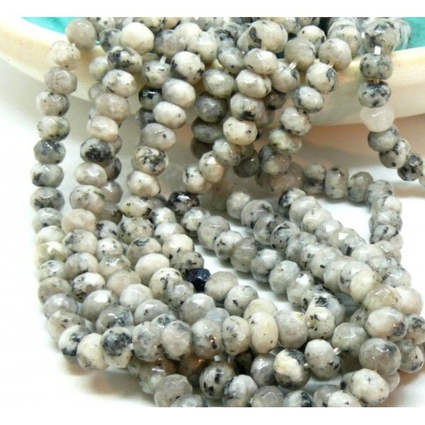 H11E316 Lot 1/2 fil d'environ 43 Perles Rondelle 6 par 4 mm Jaspe Kiwi coloris A07 - Photo n°1