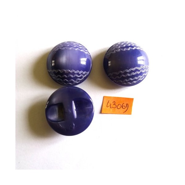 3 Boutons en résine violet clair - vintage - 30mm - 4306D - Photo n°1
