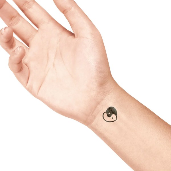 Tampon tatouage temporaire LaDot - Coeur Ying Yang 102 - 3 cm - Photo n°3