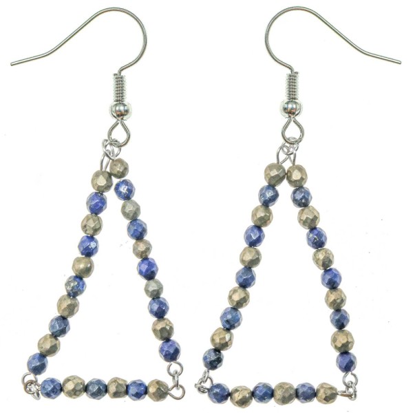 Boucles d'oreilles triangle avec perles de lapis-lazuli et pyrite. - Photo n°1