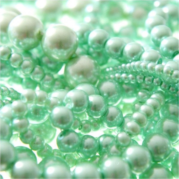 Perles nacrées 4 mm en verre de bohême couleurs pastel lot de 100 Vert - Photo n°1