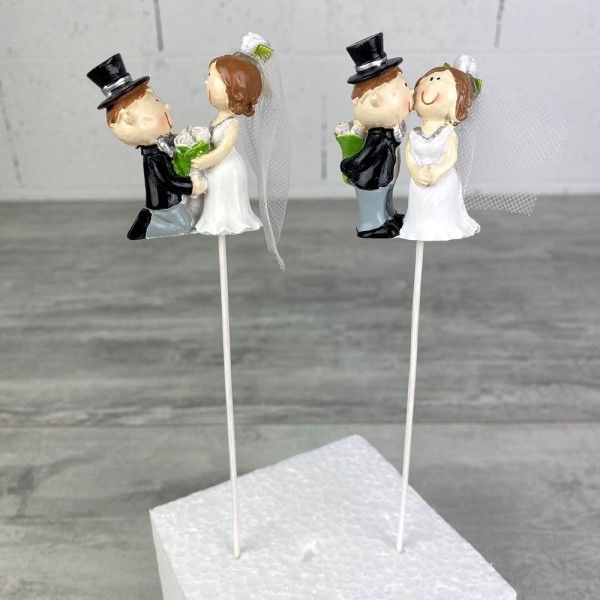 Lot de 2 Couples de mariés sur tiges en résine, hauteur 24,5 cm, figurines pièce montée, gâteau de m - Photo n°1