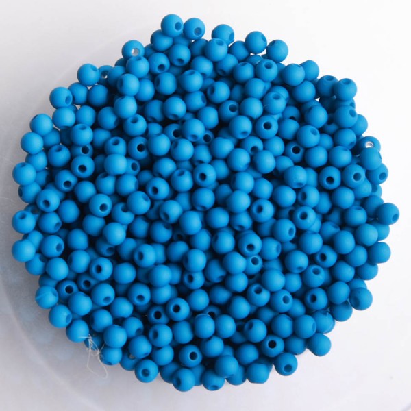 Perles acryliques mates  4 mm de diametre sachet de 500 perles bleu skydiver - Photo n°1