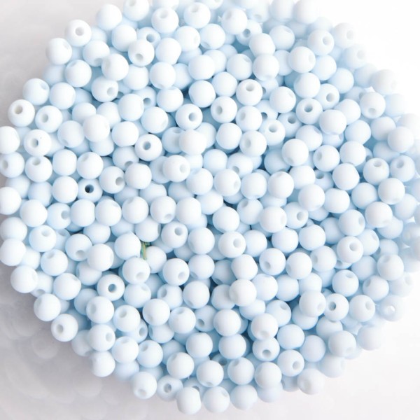Perles acryliques mates  4 mm de diametre sachet de 500 perles bleu ciel vide - Photo n°1