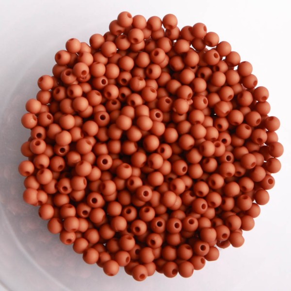 Perles acryliques mates  4 mm de diametre sachet de 500 perles marron des marais - Photo n°1