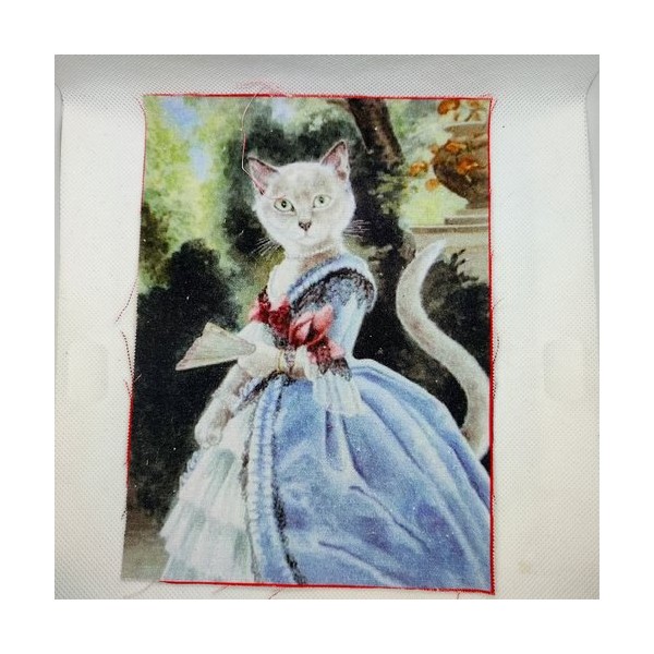 Coupon tissu un chat en robe bleu - coton épais - 15x20cm - Photo n°1