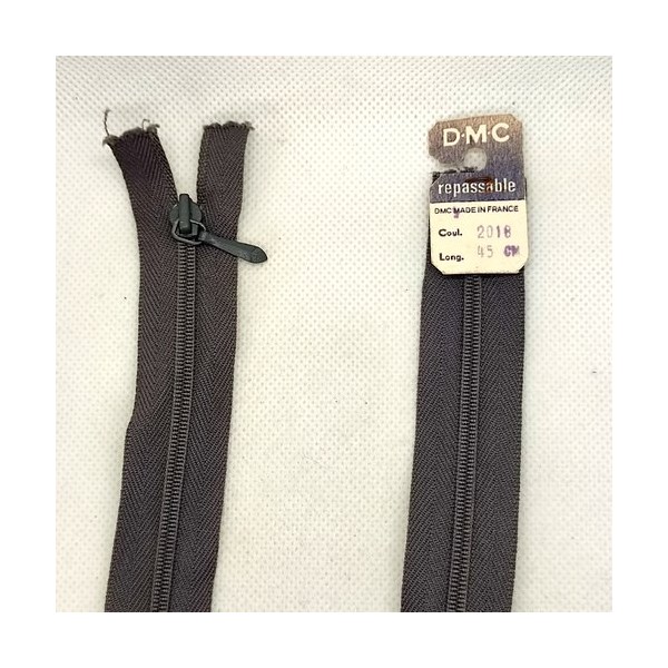 1 Fermeture éclair DMC gris 2018 - non séparable - 45cm - maille nylon - Photo n°1