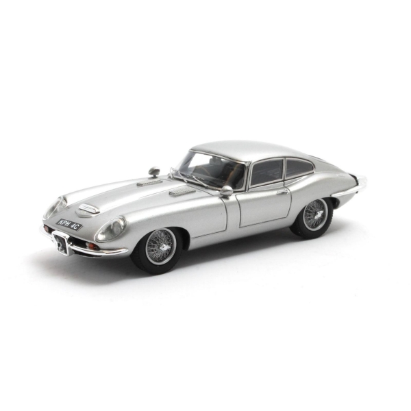Jaguar Type E Coombs Frua argent - Edition limitée à 180 pièces 1964 1/43 Matrix - Photo n°1