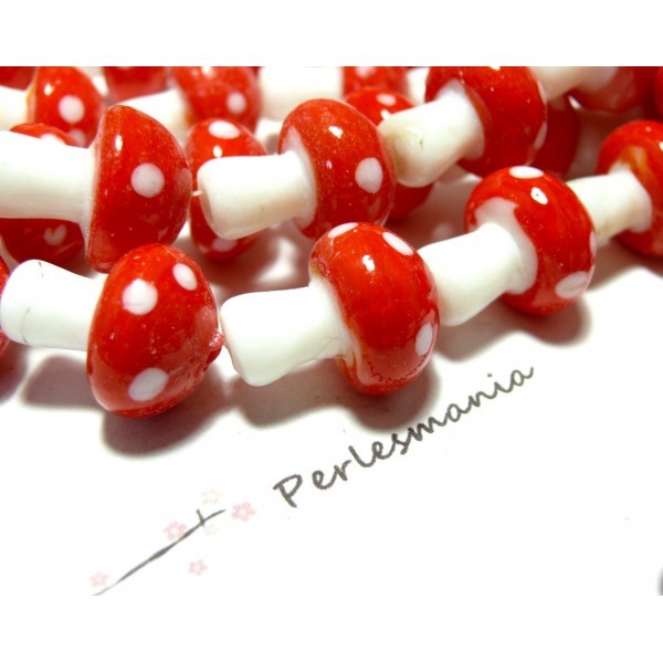 Perles bijoux 10 perles de verre fait main champignon rouge 12 par 16 mm PM - Photo n°1