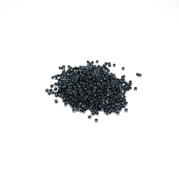 5 G (+/- 875 perles) délica 11/0 gunmetal DB-1 - Photo n°1