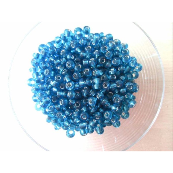 Lot de 40 gr de perle de rocaille bleu 4 mm - Photo n°1