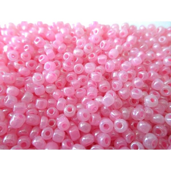 Lot de 30 gr de perle de rocaille rose 4 mm - Photo n°1
