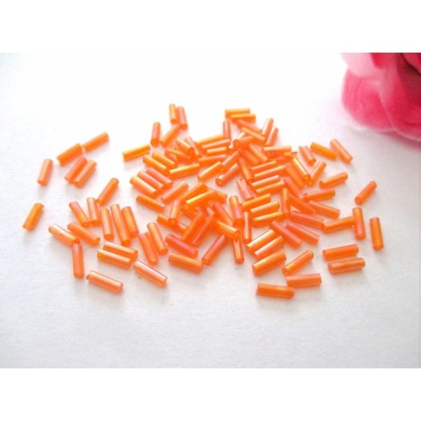 Lot de 40 gr de perle de rocaille tubes orange 6x1.8 mm - Photo n°1