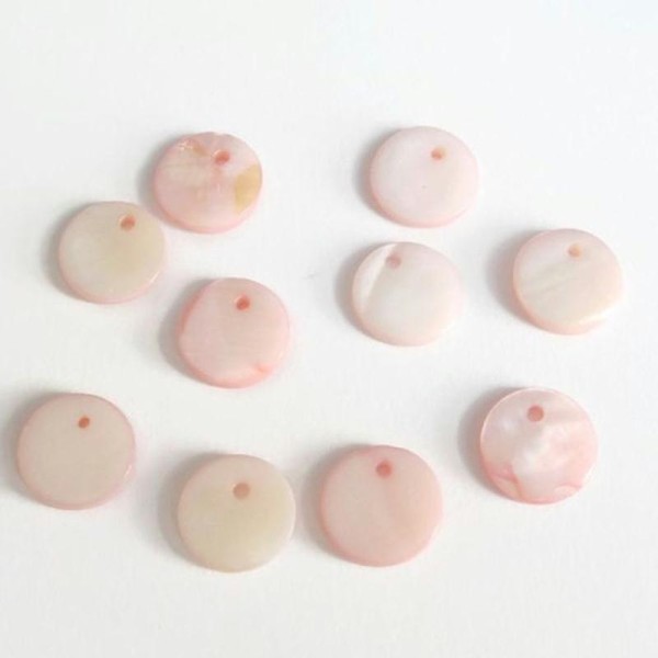 10 Perles Pendentifs Nacre Couleur Rose Clair 10Mm - Photo n°1