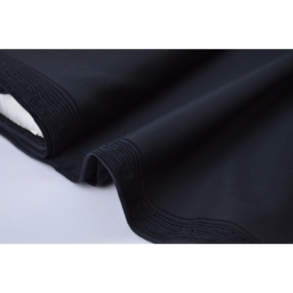 Tissu LYCRA MAT bi elastique coloris noir - Photo n°1
