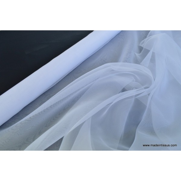 Tissu Organza polyester blanc robe de mariée . - Photo n°2