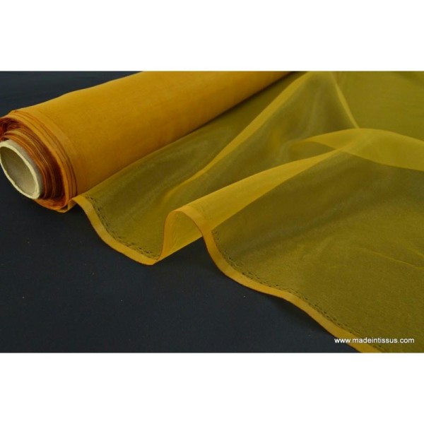Organza polyester jaune or robe de mariée . - Photo n°1
