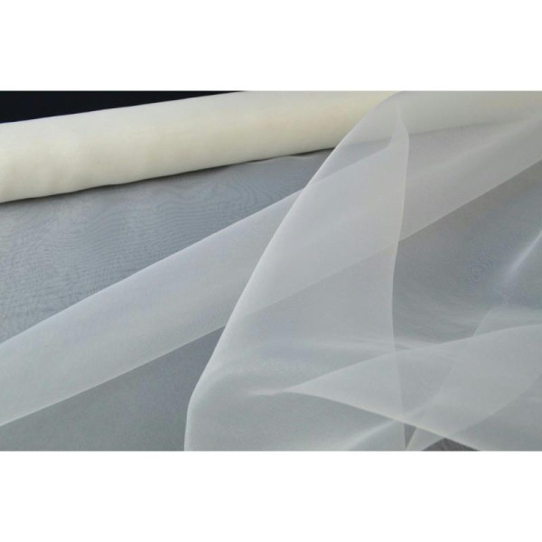 Organza  ivoire 100% polyester 300cm . - Photo n°3