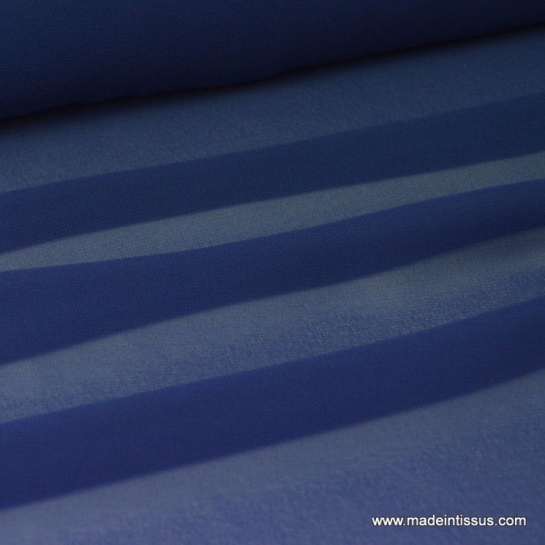 Tissu Mousseline fluide polyester marine . - Photo n°1